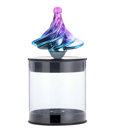 Färgglad glaspendel med virvlande design, placerad på en transparent hållare, perfekt för vetenskaplig dekoration eller som en unik samlarobjekt.