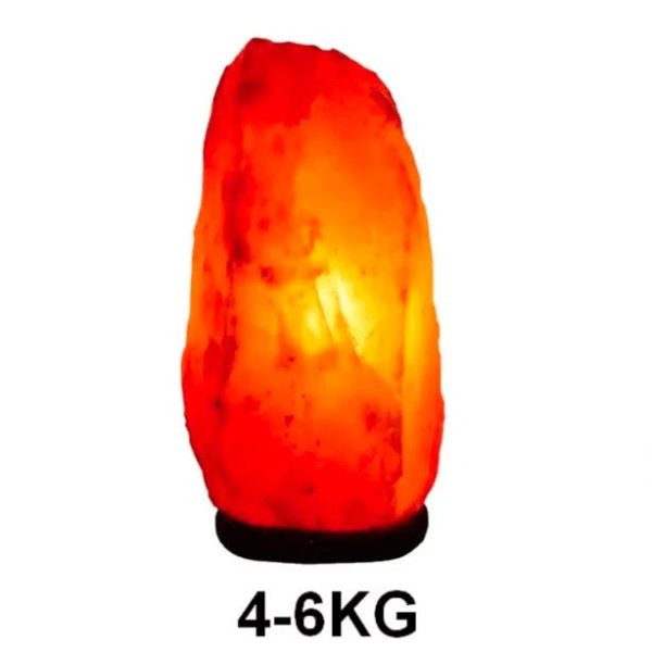 Belyst Himalayasaltlampa, 4 till 6 kg, perfekt för inredning och välbefinnande.