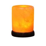 Himalayasaltlampa, naturlig och lugnande dekoration, varmt ljus.