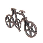Cykel i metall, mekanisk modell, använd som vetenskaplig eller industriell dekoration. Perfekt för entusiaster av industriell design och vintage mekaniska delar.