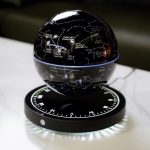 Vetenskapligt föremål, pedagogisk inredning för astronomientusiaster.