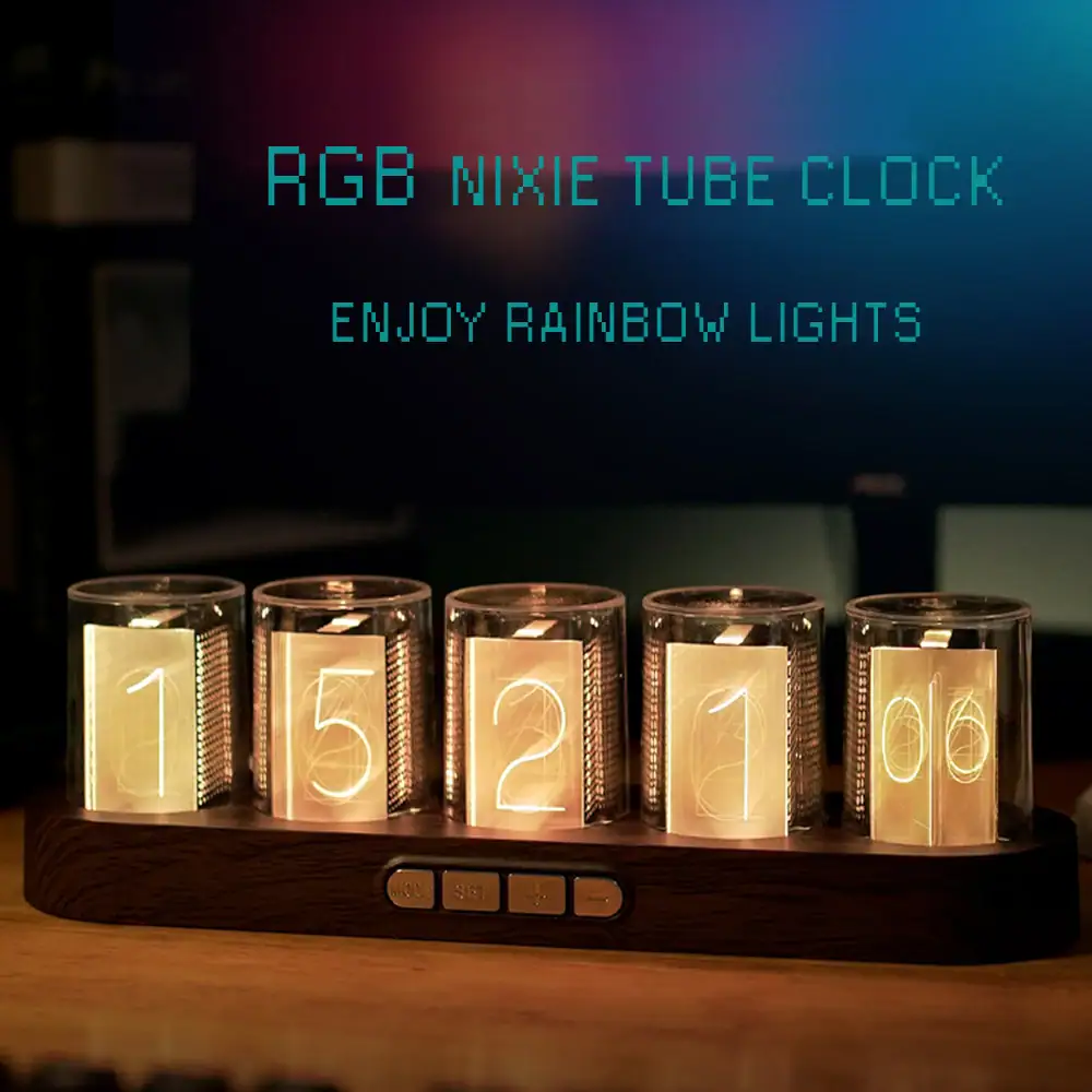 RGB Nixie-klocka med regnbågsbelysning, vintage digital display, vetenskaplig dekoration, perfekt för ett kontor eller ett modernt rum.