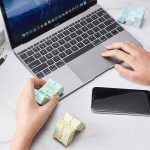 Bärbar datorchip med 3D-pussel, originella kontorsaccessoarer för vetenskaps- och teknikentusiaster.