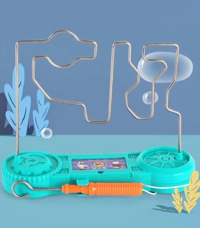 Vetenskaplig biljardbana i metall och plast, designad för utbildande experiment och lekfulla aktiviteter. Perfekt för att stimulera vetenskaplig nyfikenhet hos barn och studenter.