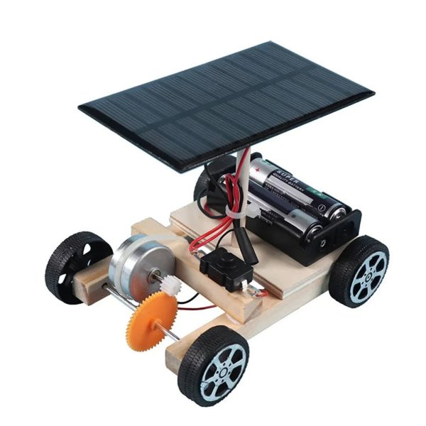 Utbildningssolbil med solpanel, elektrisk motor och plasthjul, perfekt för att lära barn om vetenskap och solenergi.