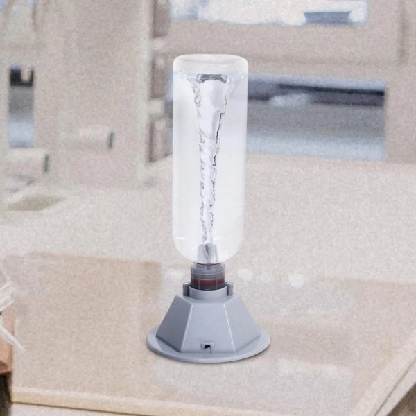 Laboratorieanordning med elektrolysator och bubbelgenerator för vetenskapliga experiment.