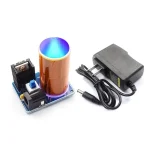 Elektrostatisk urladdningschip med ljusande cylinder, idealisk för säkerhet och hantering av känsliga elektroniska komponenter. Lätt att använda, den inkluderar en väggadapter för.