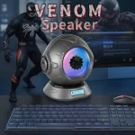 Venom-högtalare inspirerad av Venom, Marvel-karaktären, med futuristisk design och ljuseffekter.