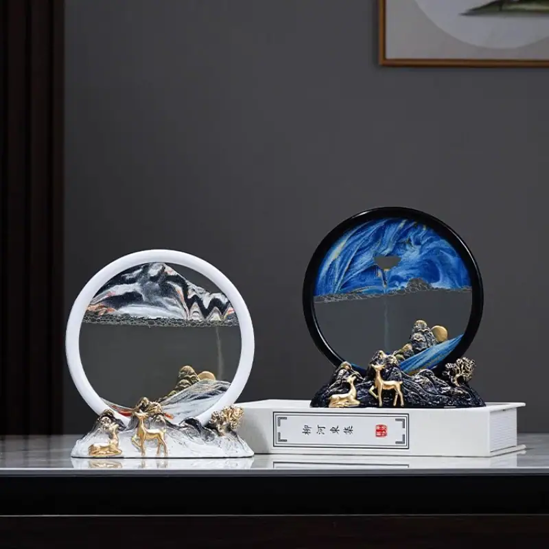 Dekorativa vetenskapliga objekt med ljusa cirklar och gyllene metalldetaljer, inspirerade av vetenskap och natur, perfekta för elegant och originell dekoration.