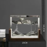 Glaskulptur som representerar ett berg med detaljer av relief, perfekt för kontors- eller vardagsrumsdekoration, som ger en modern och elegant touch.