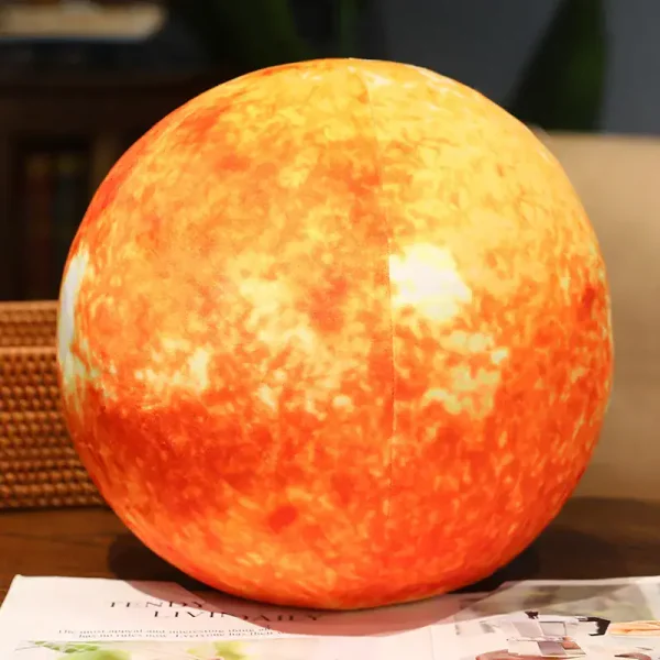 Solarlampa i form av planeten Solen, perfekt för inredning eller en varm atmosfär.