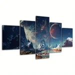 Konstpanel som föreställer ett rymdlandskap med snöklädda berg, stjärnklar himmel, galax och planeter, idealisk för vetenskaplig eller kosmisk dekoration.