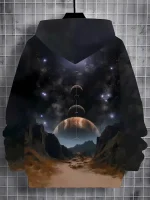 Plagg med rymdmotiv, planeter och stjärnor, perfekt för astronomi- och science fiction-entusiaster.