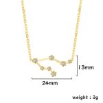 Halsband i guld med konstellationsmönster prytt med diamanter, mäter 24mm brett och 13mm högt, vikt 3g, elegant smycke inspirerat av astronomi.