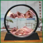 Ta en promenad i ett 3D-berglandskap med denna innovativa glasdekoration. Ett unikt dekorationsobjekt som väcker tankar om natur och äventyr.