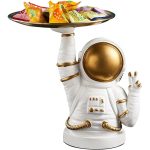 Original tvålpump i form av en vit astronaut med gyllene hjälm, som håller en bricka med färgglada godisar. Perfekt för en lekfull och rymdinspirerad badrumsinredning.