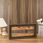 Dekorativ träpanel med orange mineraler, perfekt för en elegant och originell inredning. Idealisk för att tillföra en naturlig och sofistikerad touch till ditt utrymme.