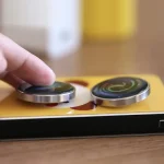 Vetenskaplig enhet med två spiralmagneter.