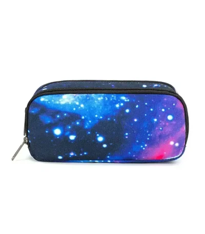 Astronomiväska med galaxmönster, perfekt för tillbehör eller förvaring, färgglad och inspirerande design, perfekt för rymd- och vetenskapsentusiaster.