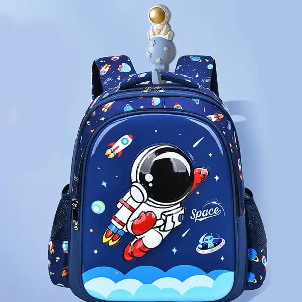 Barnryggsäck med astronaut- och rymdmotiv.