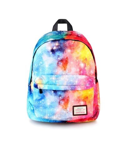 Färgglad galaxryggsäck med kosmiskt mönster, perfekt för skola eller fritid, som ger en touch av universum och äventyr till din stil.