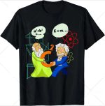 Vetenskaplig hängsmycke illustrerat med två karikatyrkaraktärer som utbyter ett matematiskt symbol, omgiven av formler och atomikoner, som representerar vetenskap och forskning.