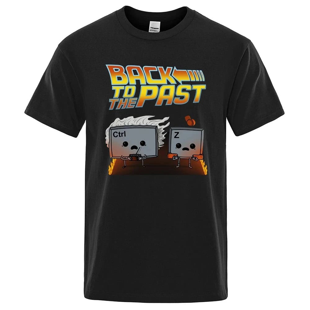 Svart t-shirt med illustration av två tangentbordstecken, en med "Ctrl" och den andra med "Z", som symboliserar återställning.
