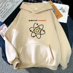 Hoodie med atomdesign och texten "Quantum Physics" för vetenskapsentusiaster.