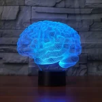 Dekorativ lampa i 3D-hjärnform med blå LED-belysning, perfekt för vetenskaplig eller modern inredning.