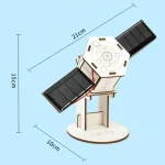 Mini solpanel satellit i skala, perfekt för dekoration eller vetenskaplig utbildning.