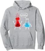 T-shirt med illustration av två antropomorfa flaskor, en arg och en ledsen, med ett humoristiskt budskap om överreaktion.