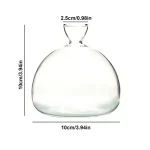 Transparent glasvas i vetenskaplig stil med exakta mått, idealisk för dekoration eller experiment.