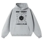 Grå hoodie för barn med vetenskapligt mönster och texten "Don't Worry, I Have a Plan" för vetenskaps- och lärandeentusiaster.