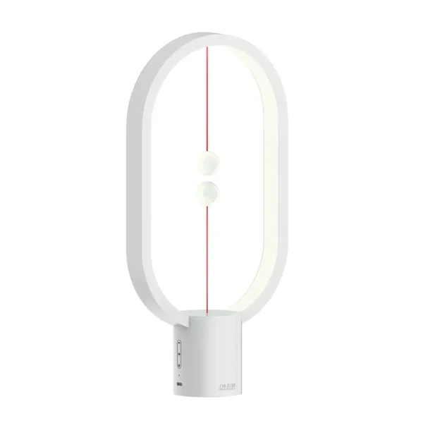 Vit LED-skrivbordslampa med minimalistisk design, perfekt för punktbelysning i ett arbets- eller läsrum.
